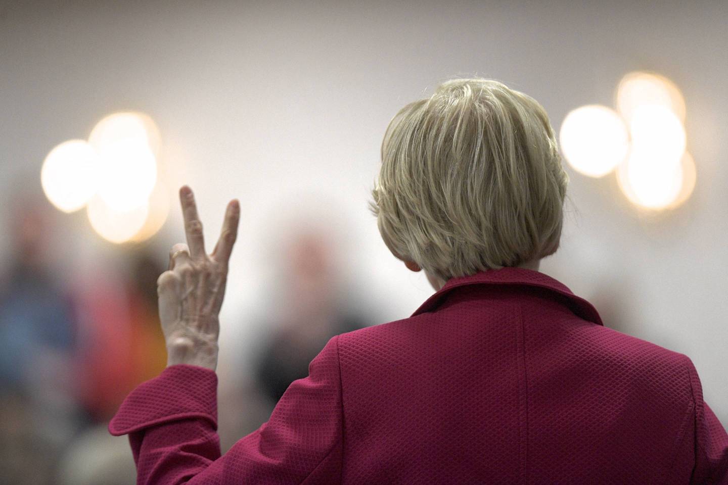 Democratic Presidential Candidate Elizabeth Warren Holds A Teacher's Union Town Hall in Philadelphia