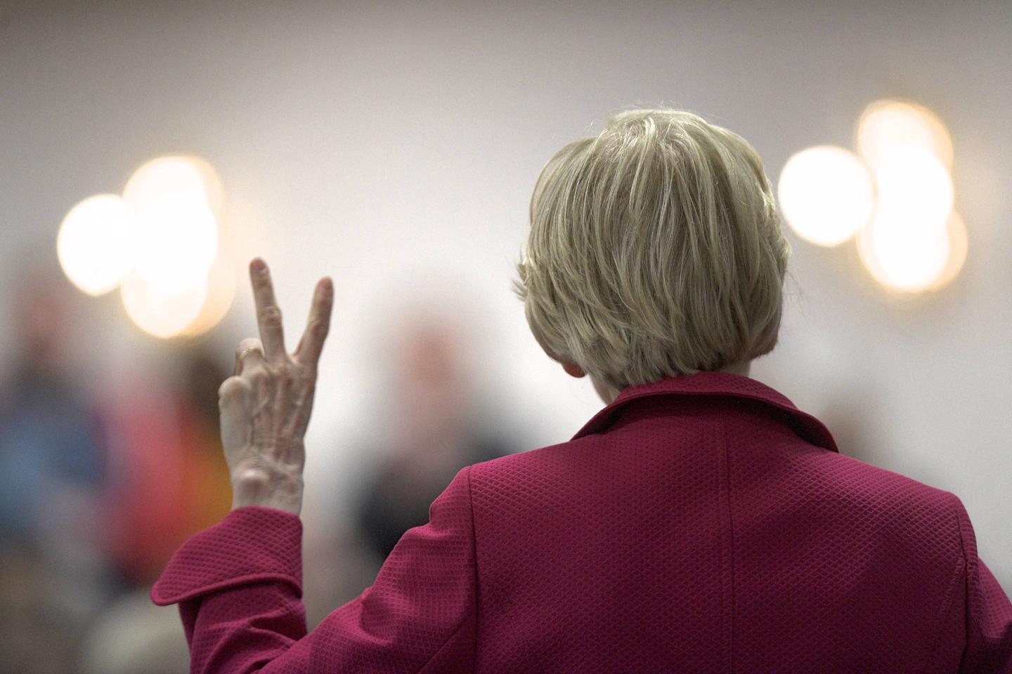 Democratic Presidential Candidate Elizabeth Warren Holds A Teacher's Union Town Hall in Philadelphia