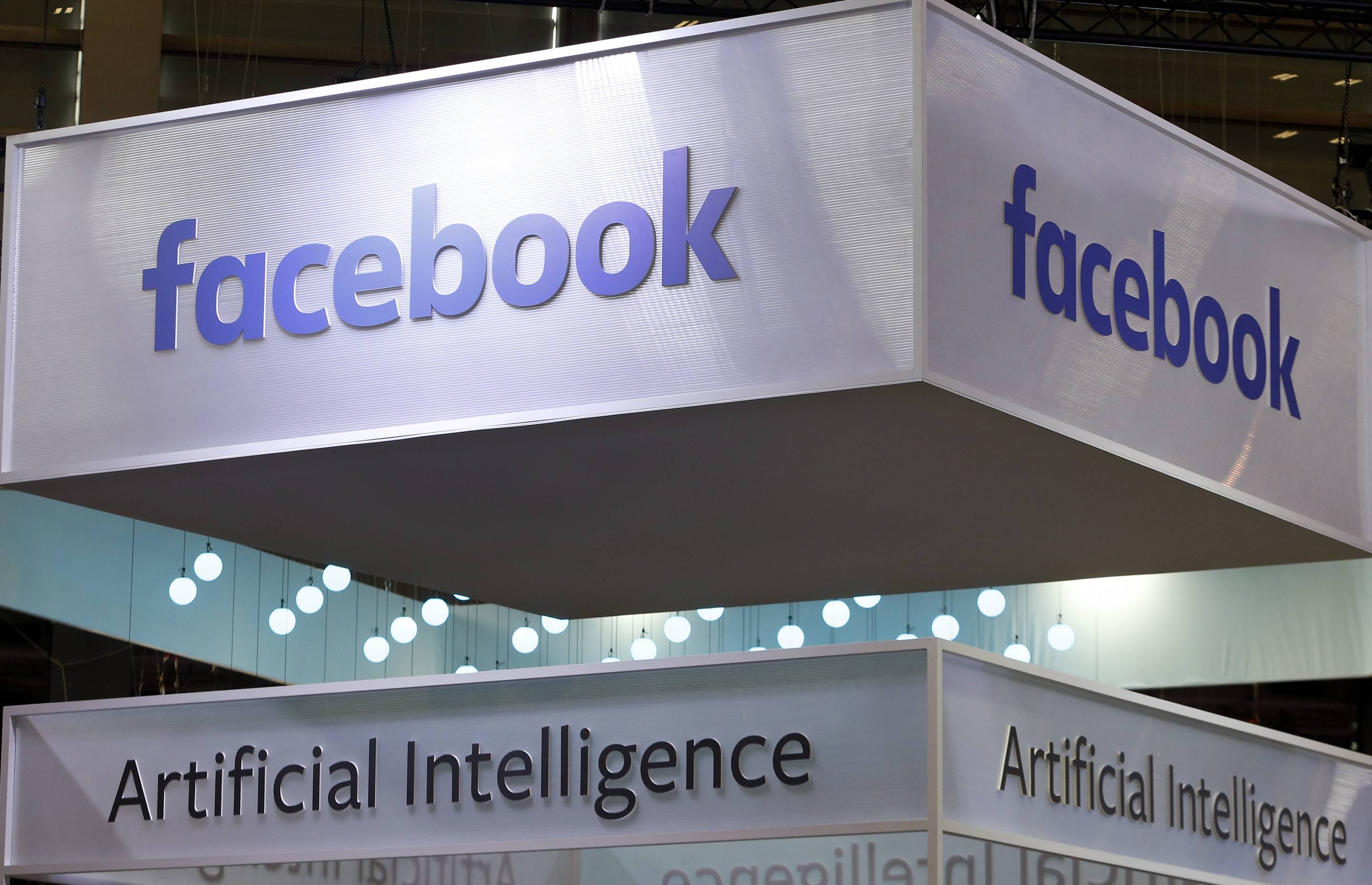 Salon Viva Technology 2019, Startup Connect : Day Two At Porte De Versailles In Paris