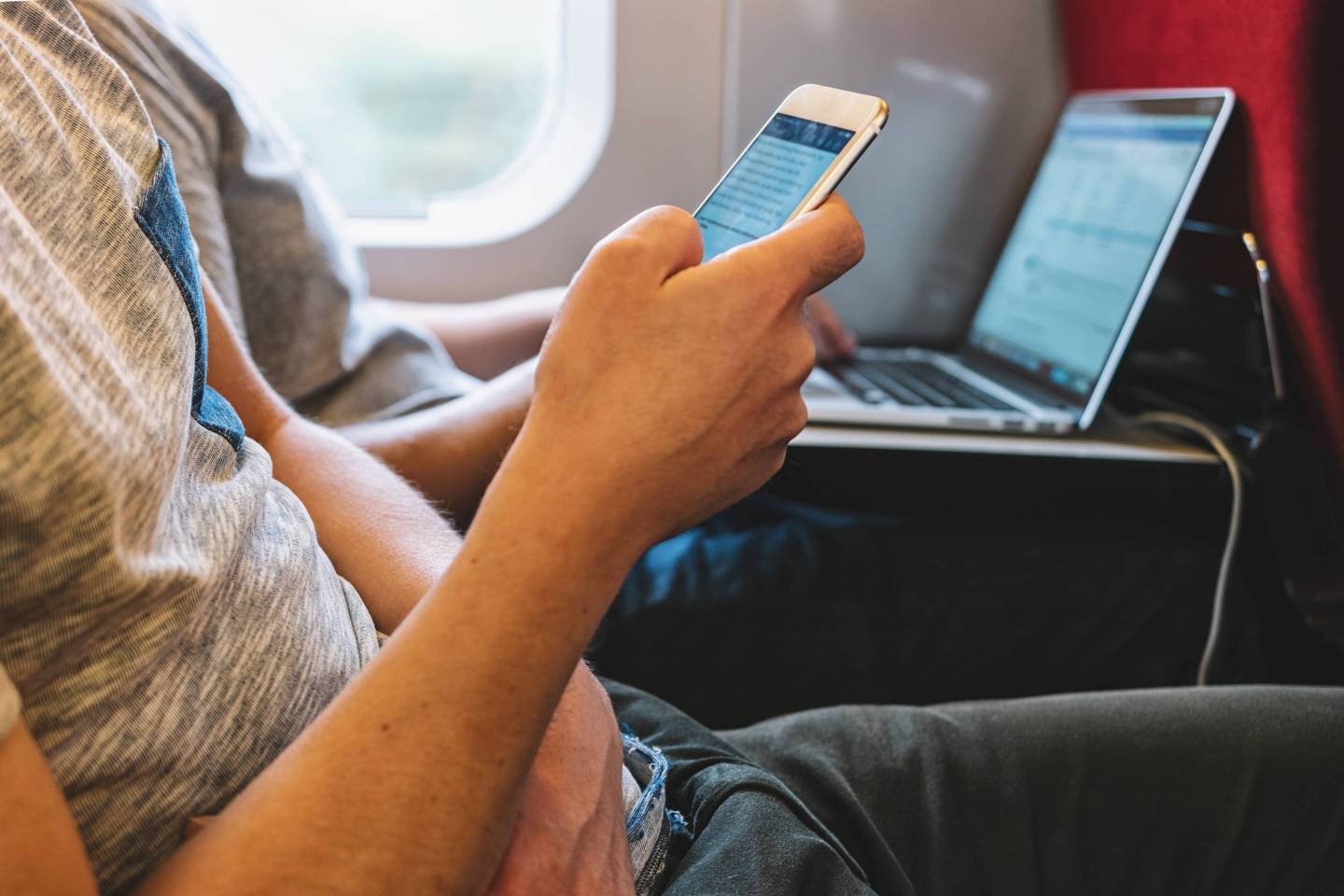 computers on airplanes