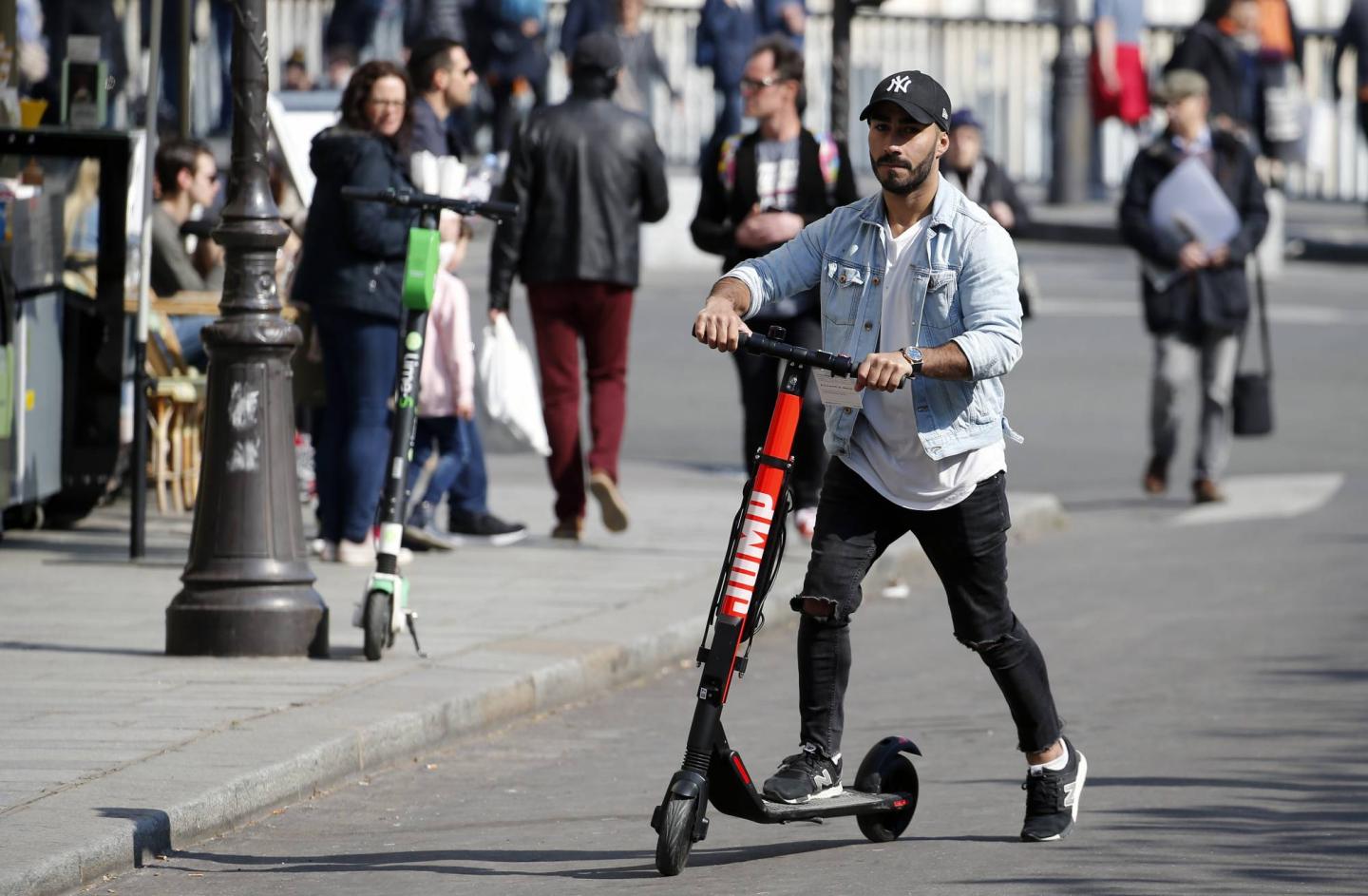 Uber Group Launches "Jump" : Electric Scooters And Bikes In Paris