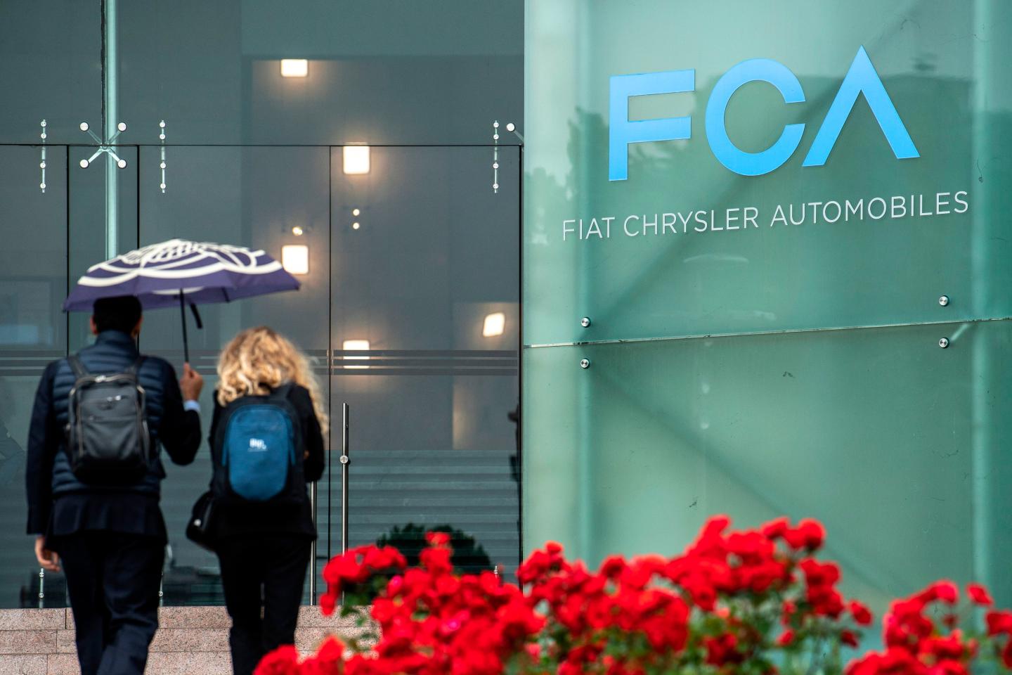 ITALY-AUTO-INDUSTRY-FIAT-MARKETS-CHRYSLER