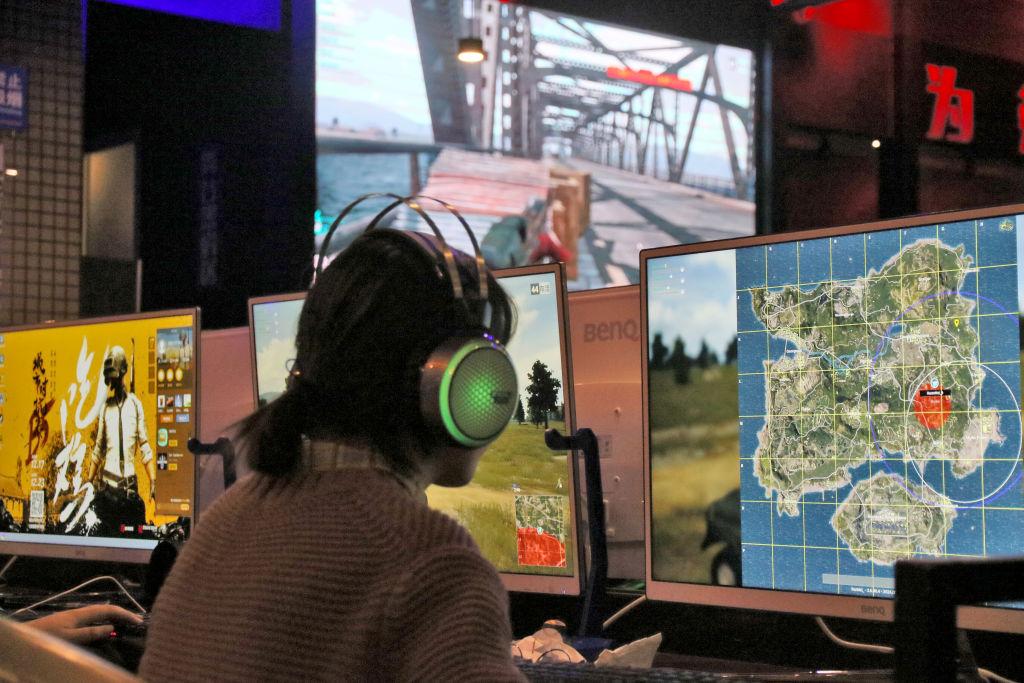 Computer Game PlayUnknown's Battlegrounds Is Very Popular In China