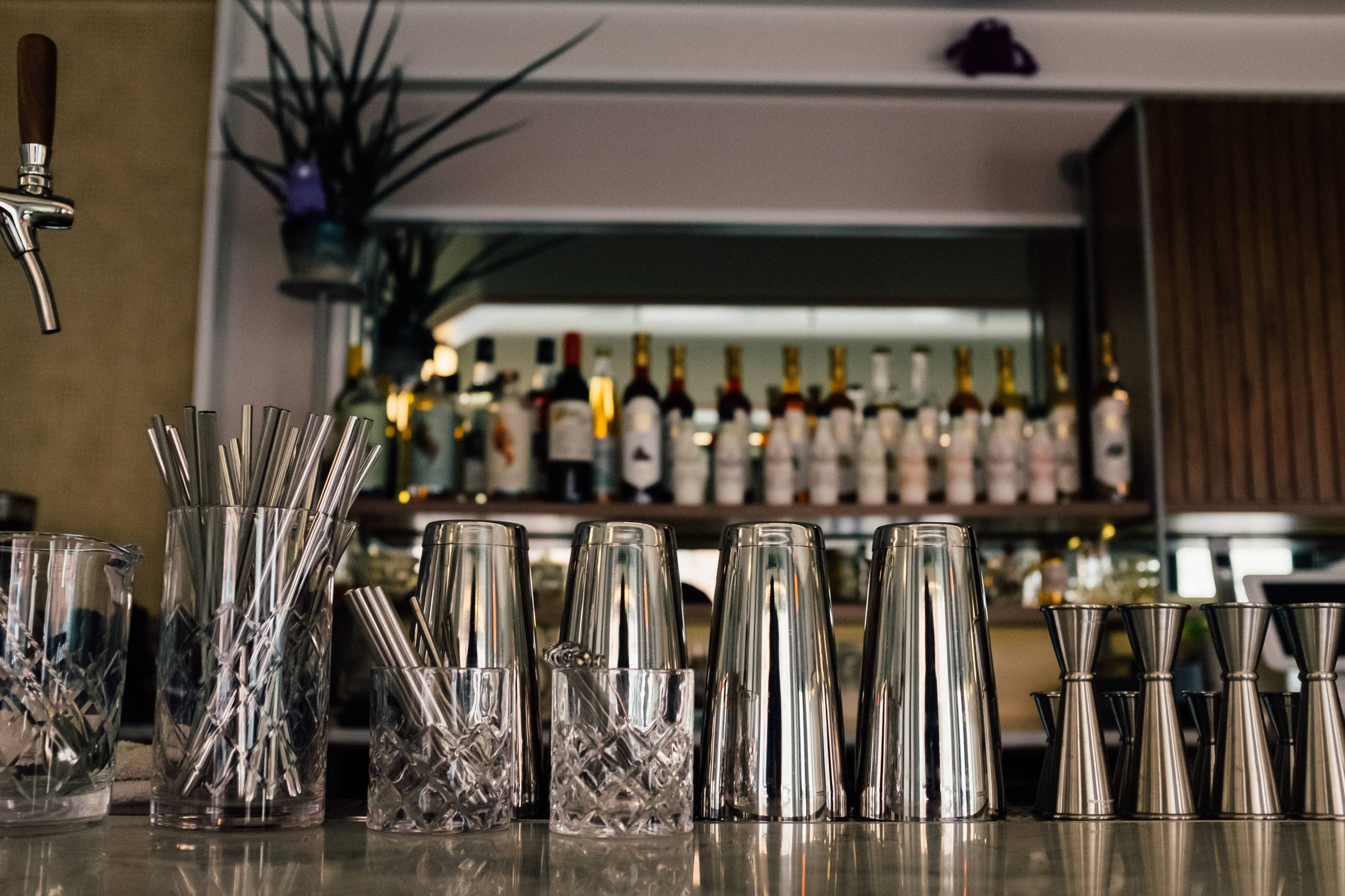 Alcohol-Free Bars Are Catching on With Health-Conscious Patrons | Fortune