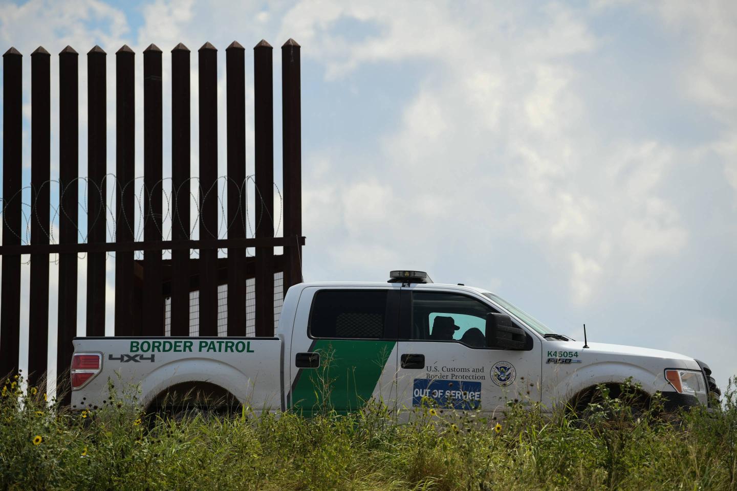 US-MEXICO-BORDER-IMMIGRATION-MIGRANTS