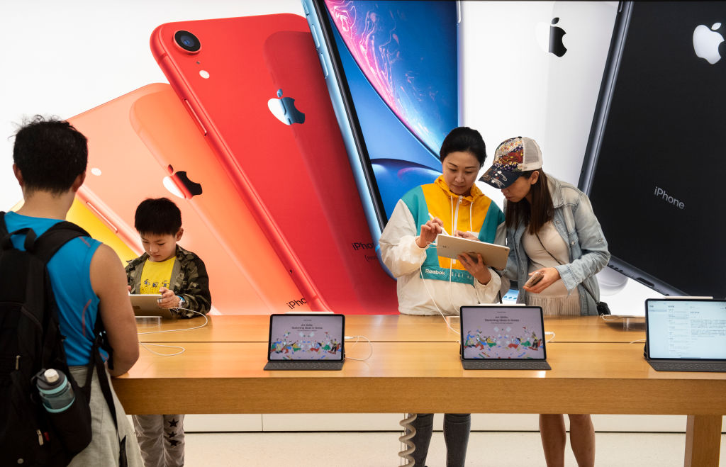 Buyers seen using ipad products at an American multinational