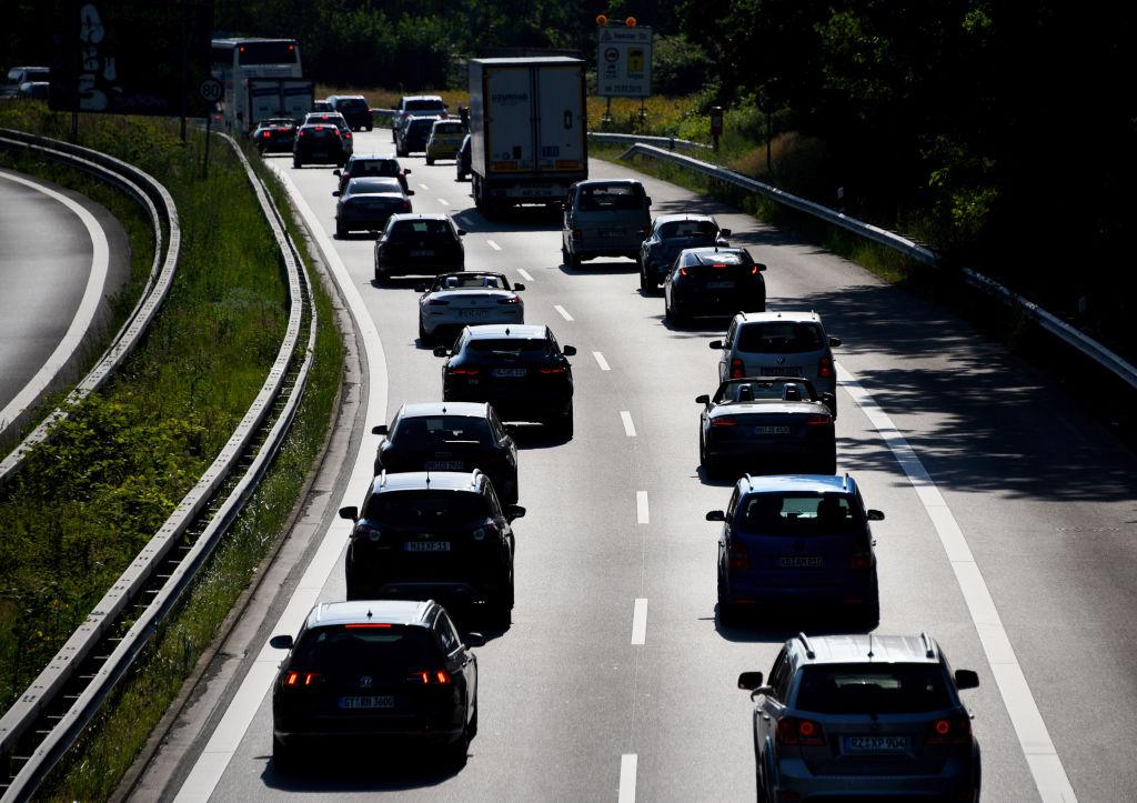 Traffic jam on the A24