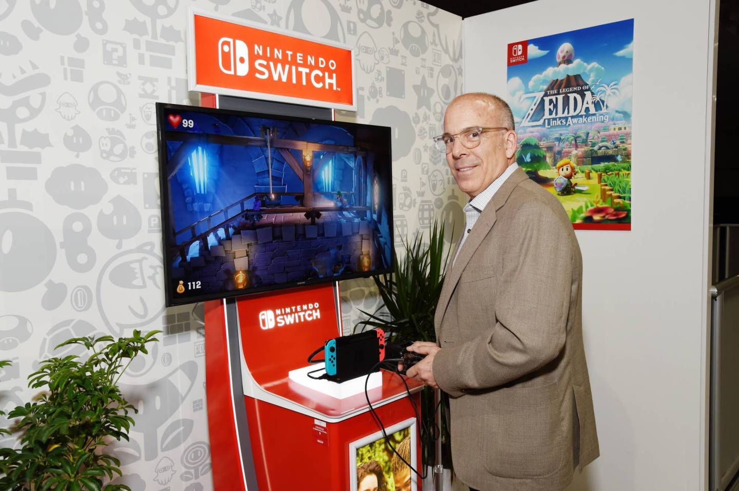Nintendo Demos New Titles For Nintendo Switch For Celebrities At 2019 E3 Gaming Convention