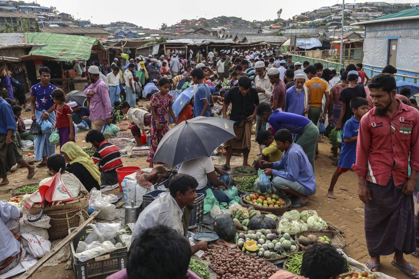 Rohingya people at the market in the Balukhali camp in Cox's Bazar, Bangladesh on March 07, 2019.