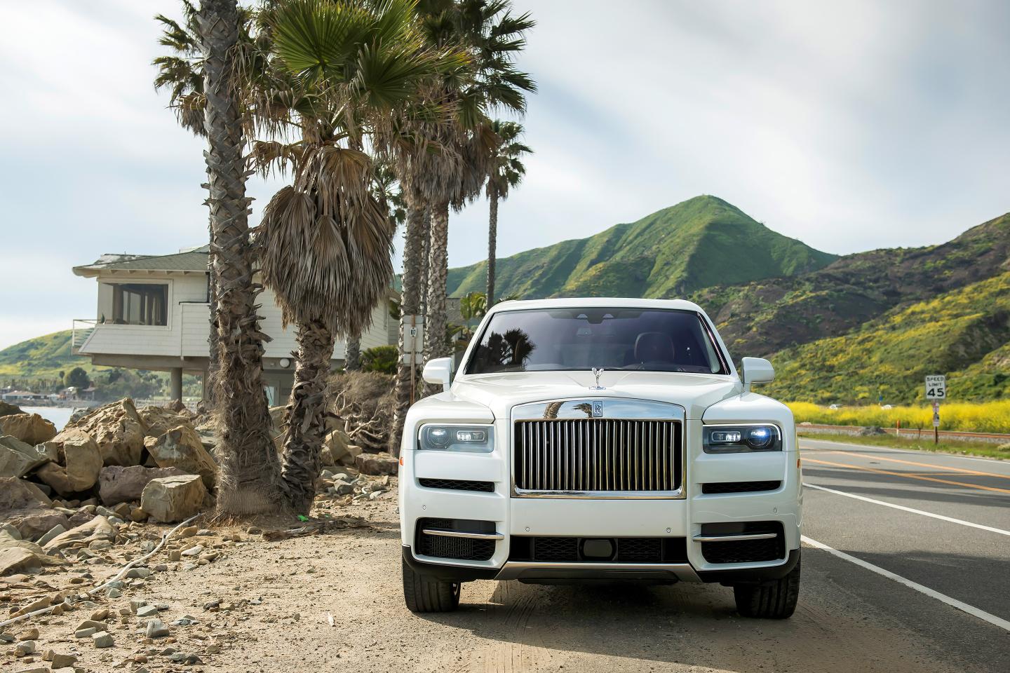 SUV07.19-Rolls-Royce-Cullinan