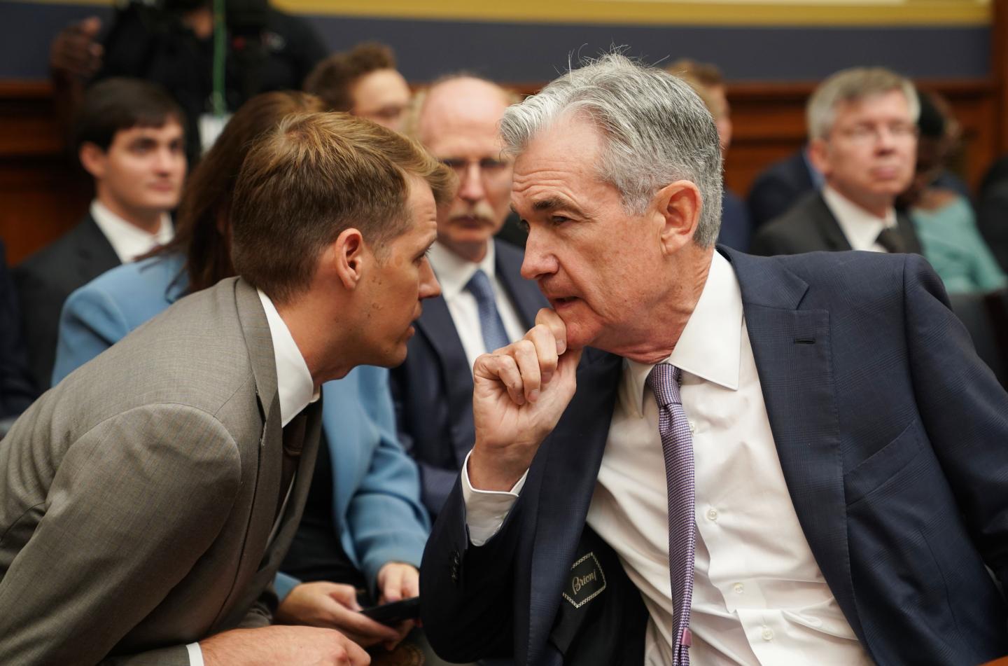Will the Fed Cut Interest Rates to Prevent Recession? 6 Predictions