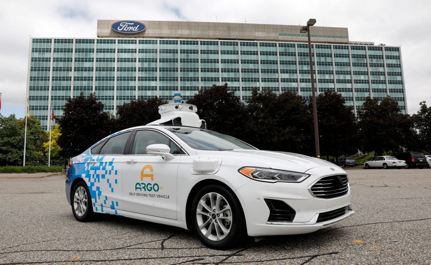 Volkswagen Joins Ford by Investing in Self-Driving Startup Argo AI, Now Worth $7 Billion