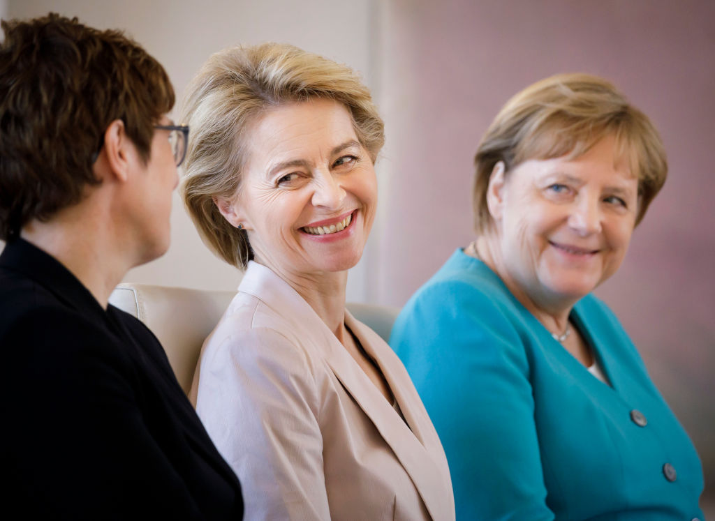 Annegret Kramp-Karrenbauer new defense minister