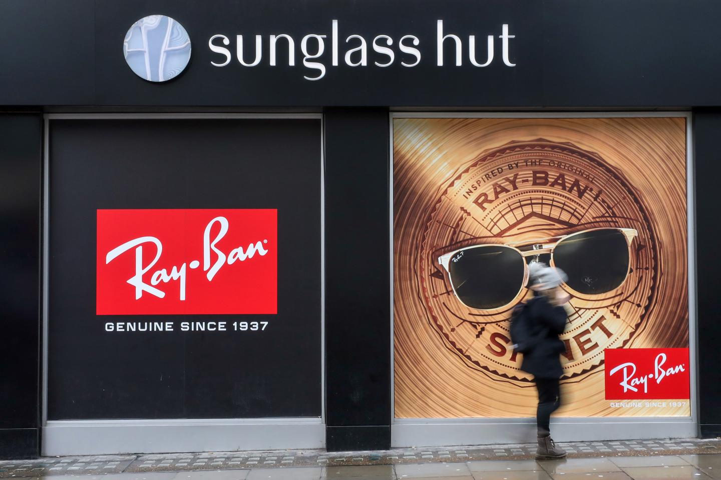 Ray-Ban Owner EssilorLuxottica Views GrandVision Acquisition