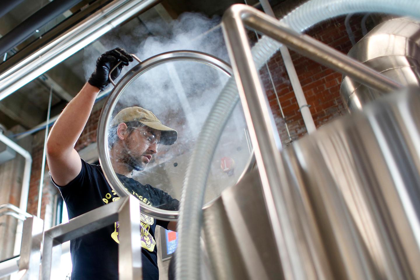 Craft Brewery-Goodfire Brewing Co-Brew House
