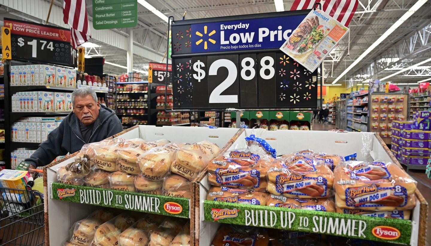 Walmart’s Low-Price Strategy Under Pressure