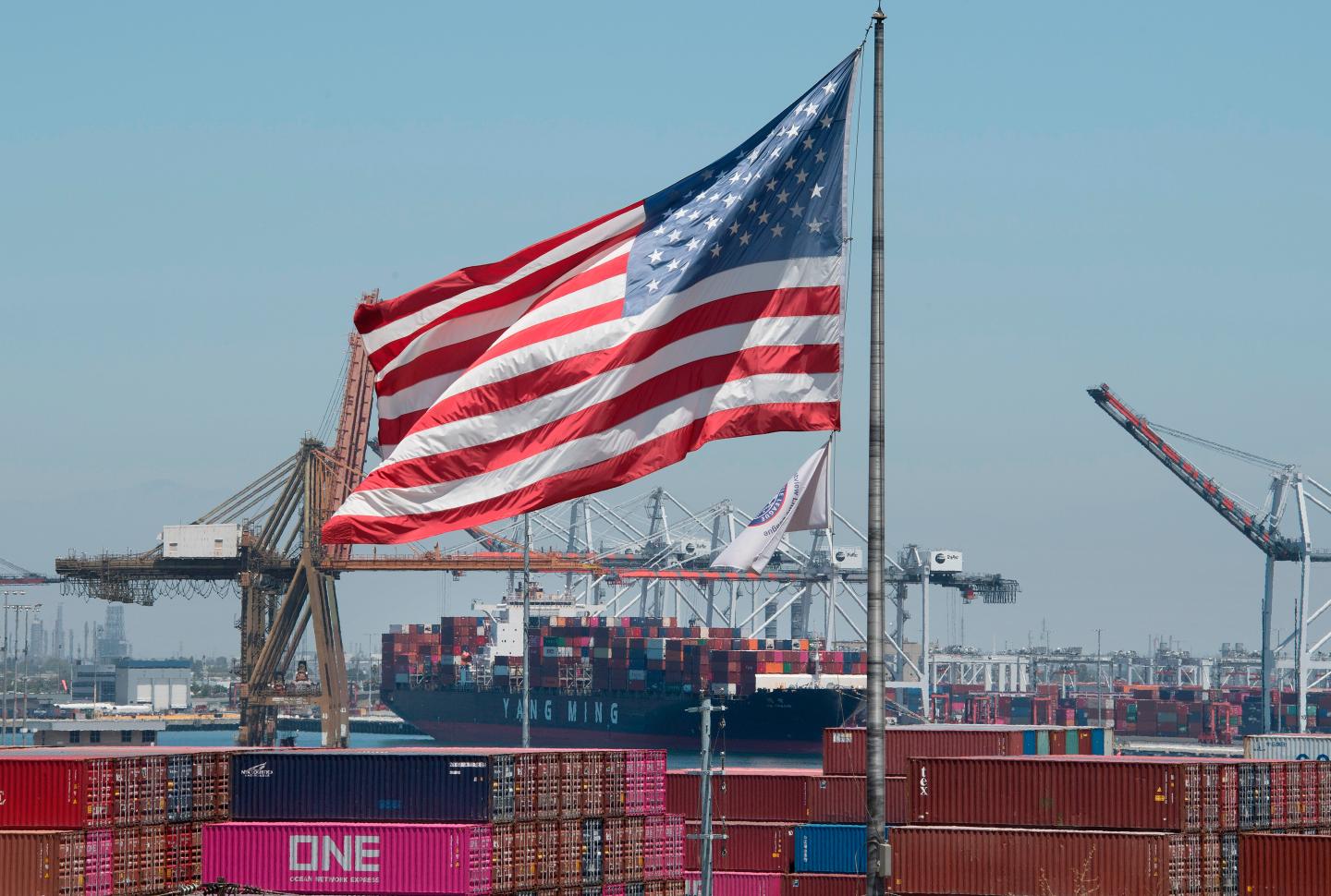 Investors Are Fleeing Emerging Markets Stocks as Trade War Heats Up
