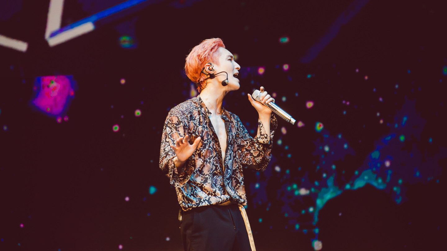 Lay Zhang Performs In Shanghai