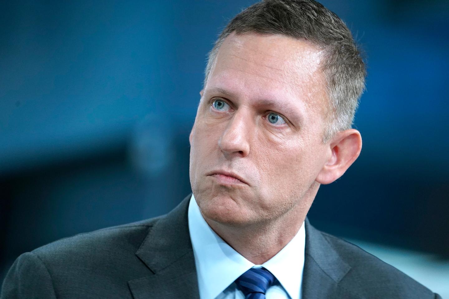 peter-thiel-facebook-shares