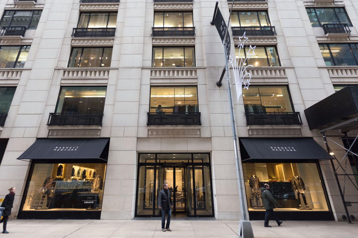 Barneys Is Talking With Another Lender for Chapter 11 Turnaround