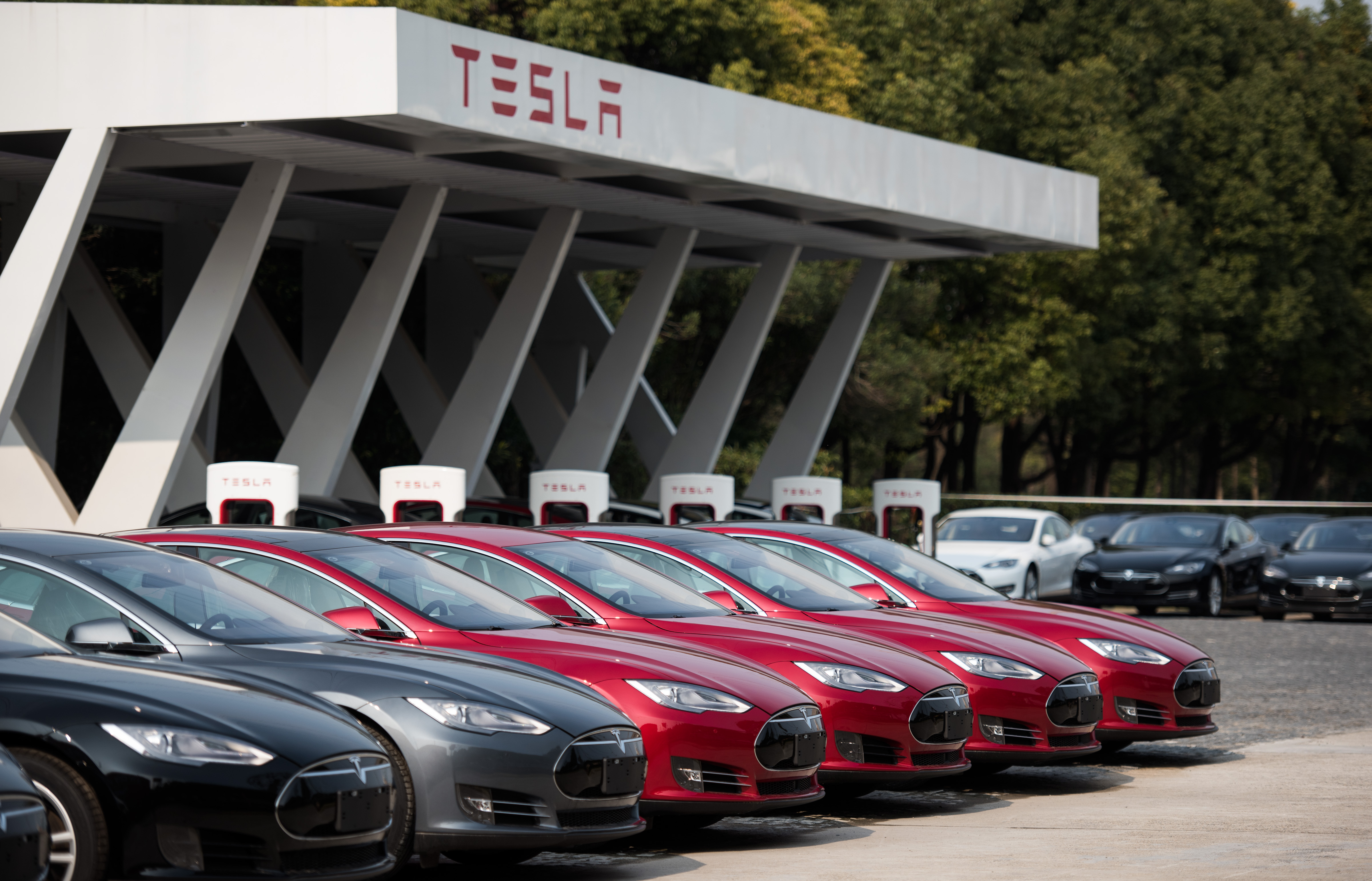 CHINA-AUTO-SHOW-ENVIRONMENT-TESLA