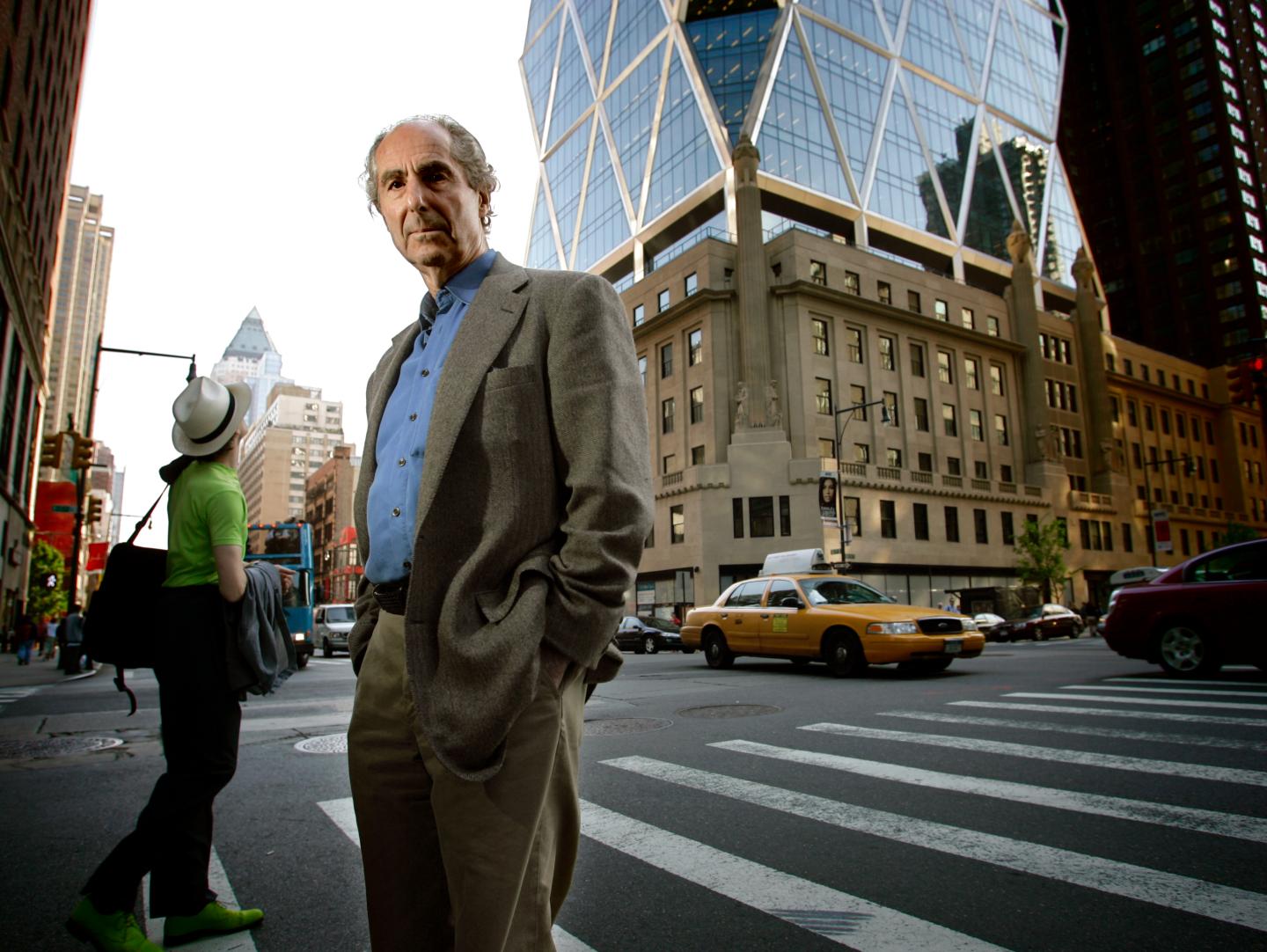 Meet the Man Selling Hundreds of Signed Copies of Philip Roth Books on a New York Street Corner