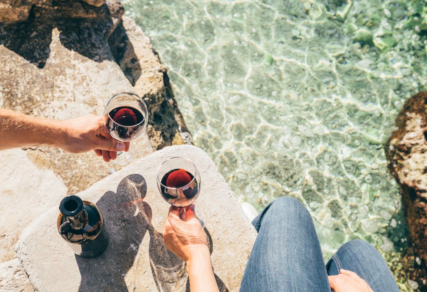 How to Drink Red Wine During the Hot, Hot Summer