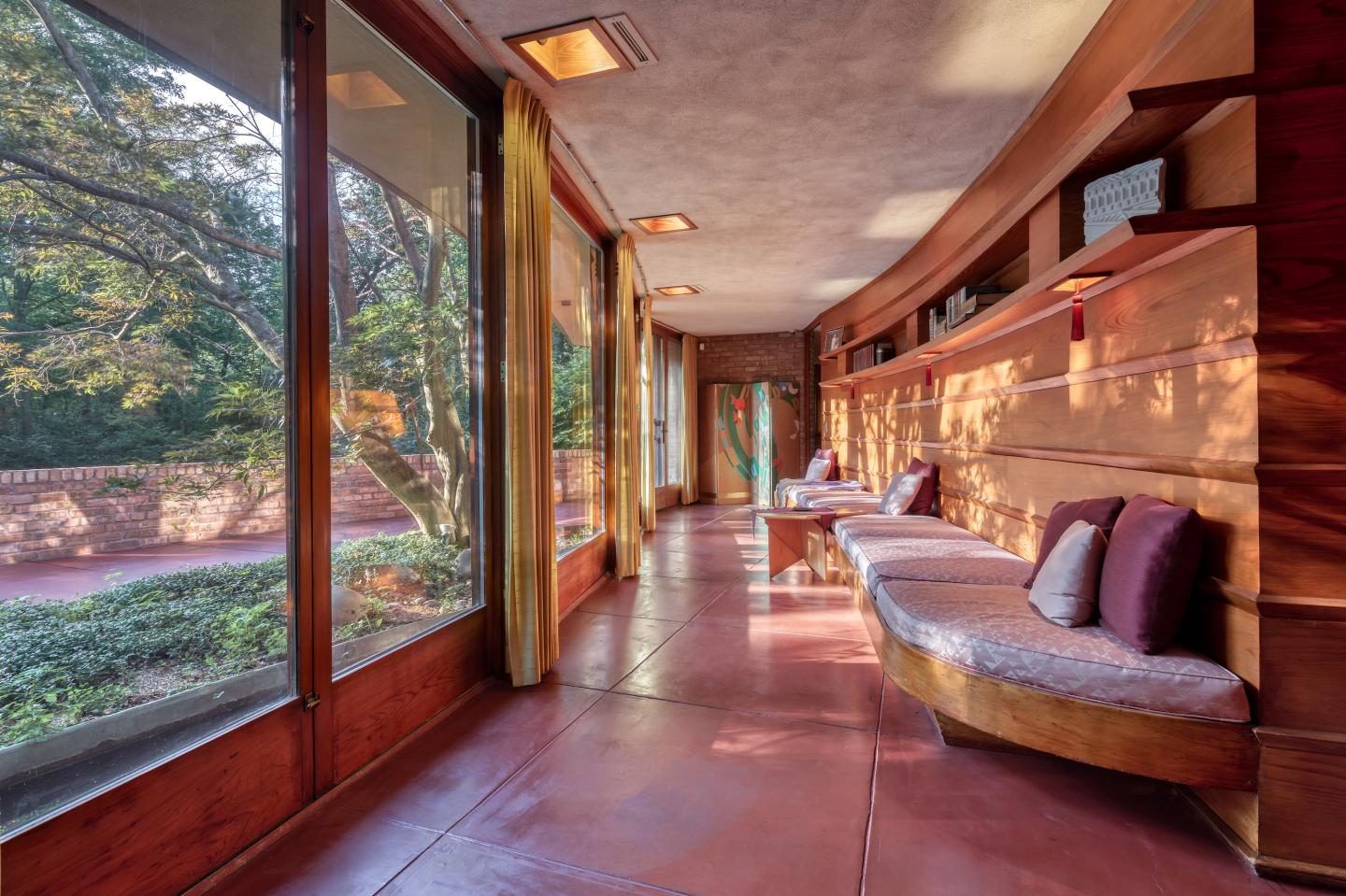 This Photographer Is Trying to Shoot All 431 Frank Lloyd Wright Buildings Around the World
