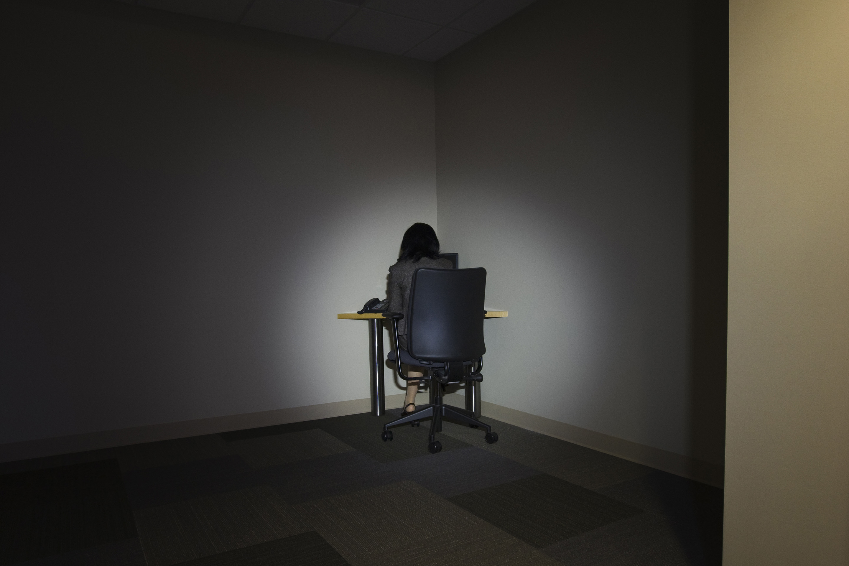 Zombie Companies-Corner Desk