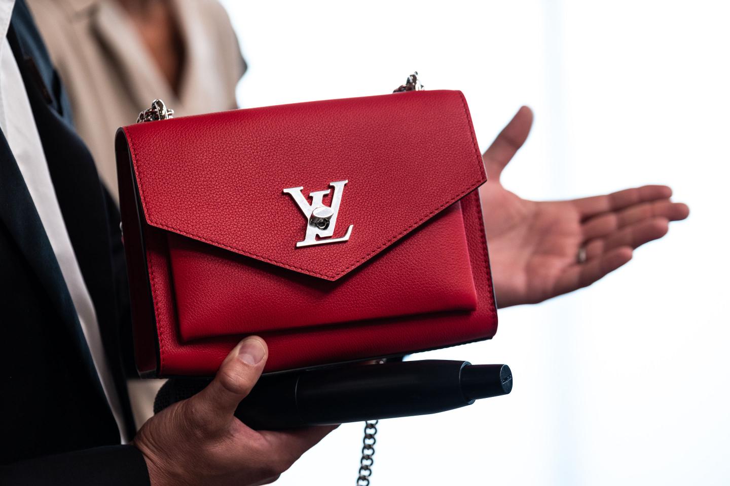 EU Luxury Brands Face WTO-Approved U.S. Tariffs