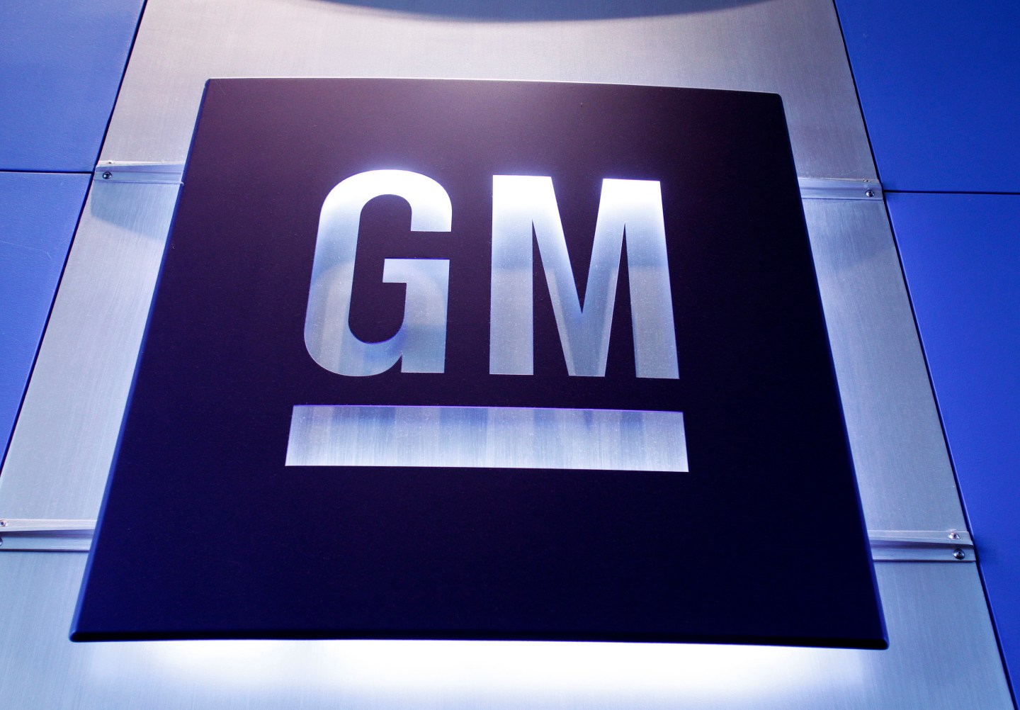 General Motors Recalls Nearly 3.5 Million Pickups for Brake Problems