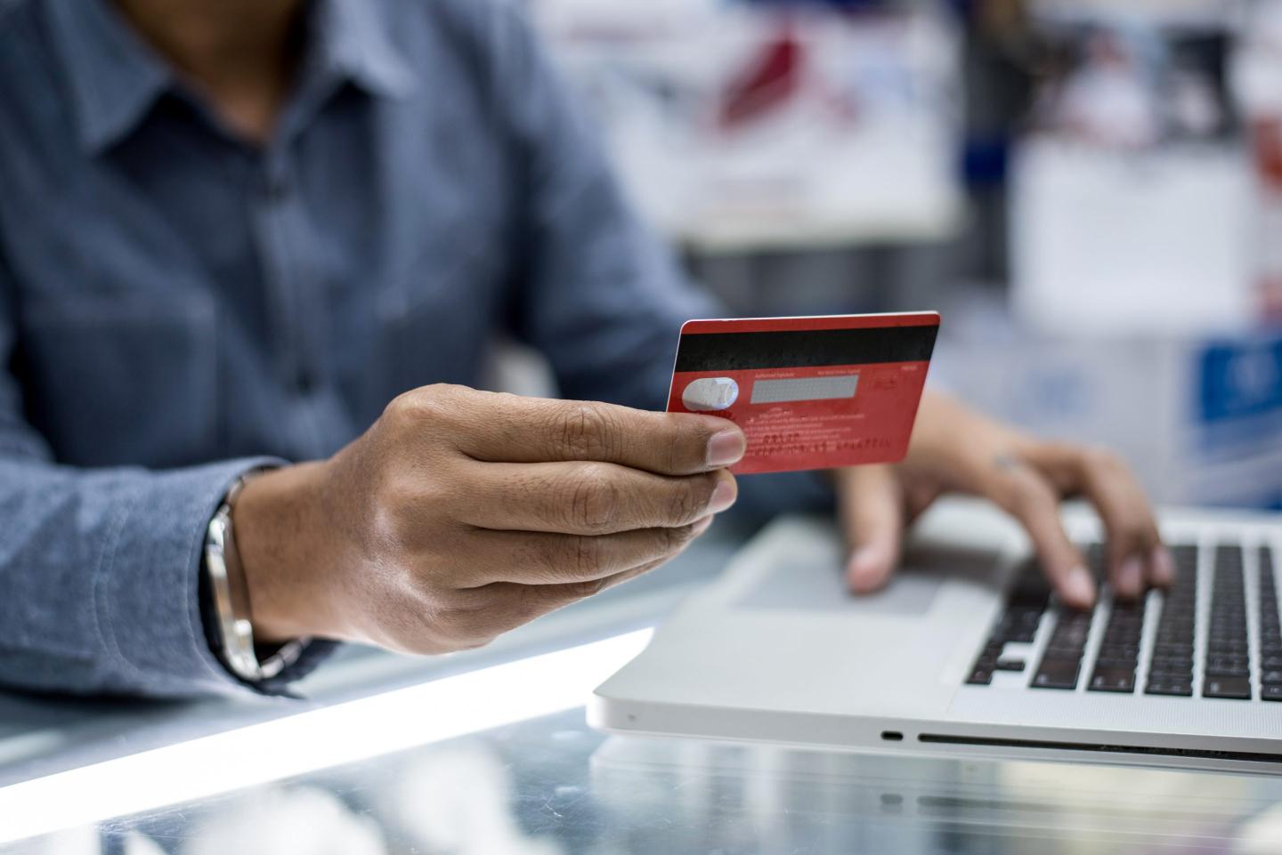 Why You Shouldn’t Save Your Debit or Credit Card Numbers on Store Websites or Apps