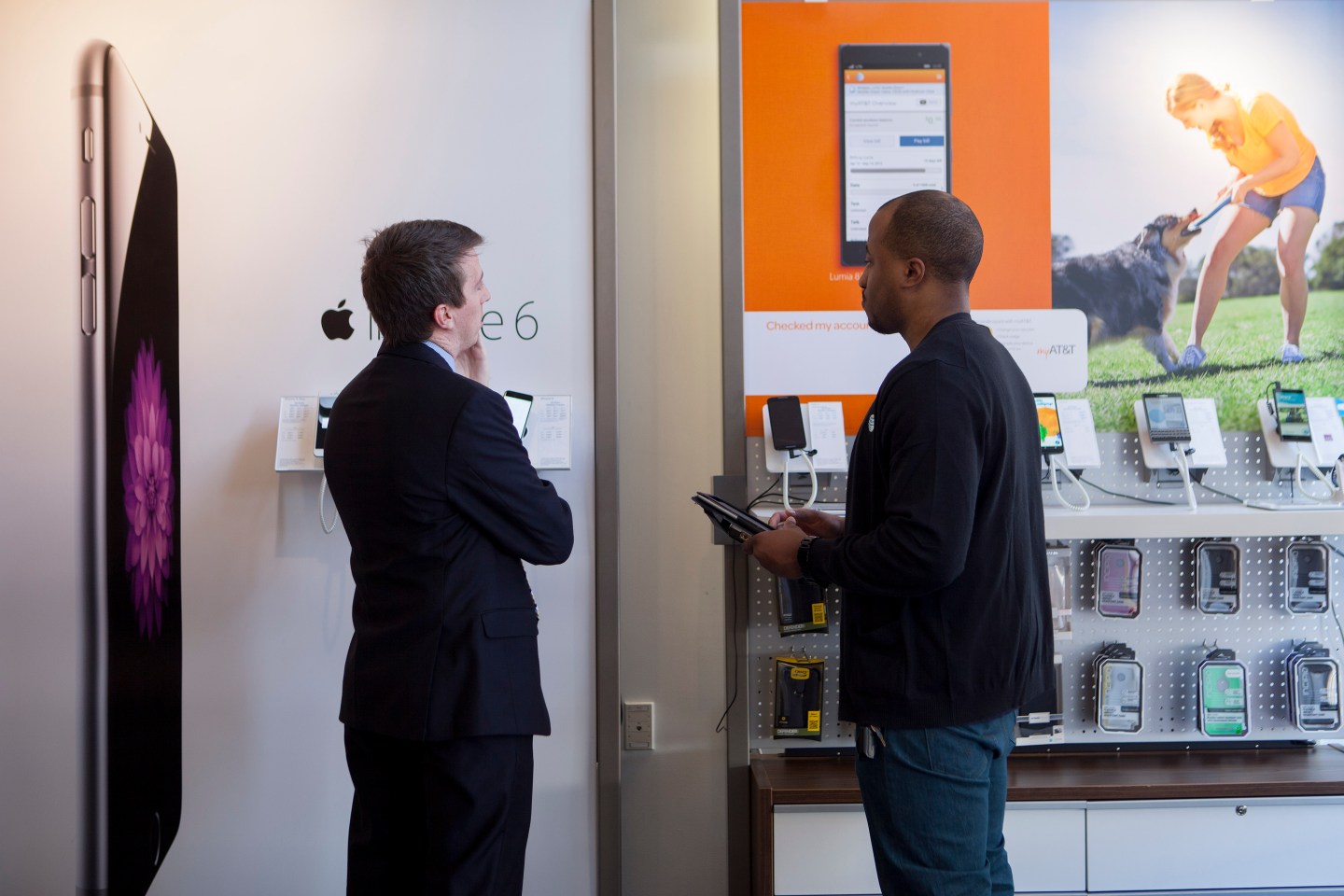 shopper in an AT&T wireless store