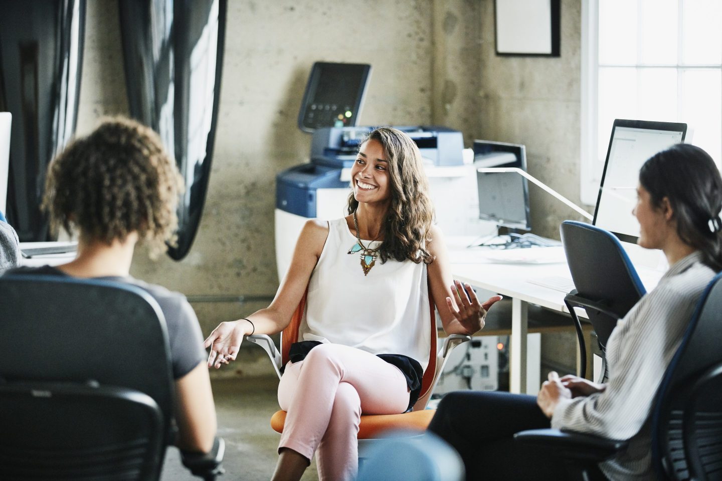 women working teamwork startup RA