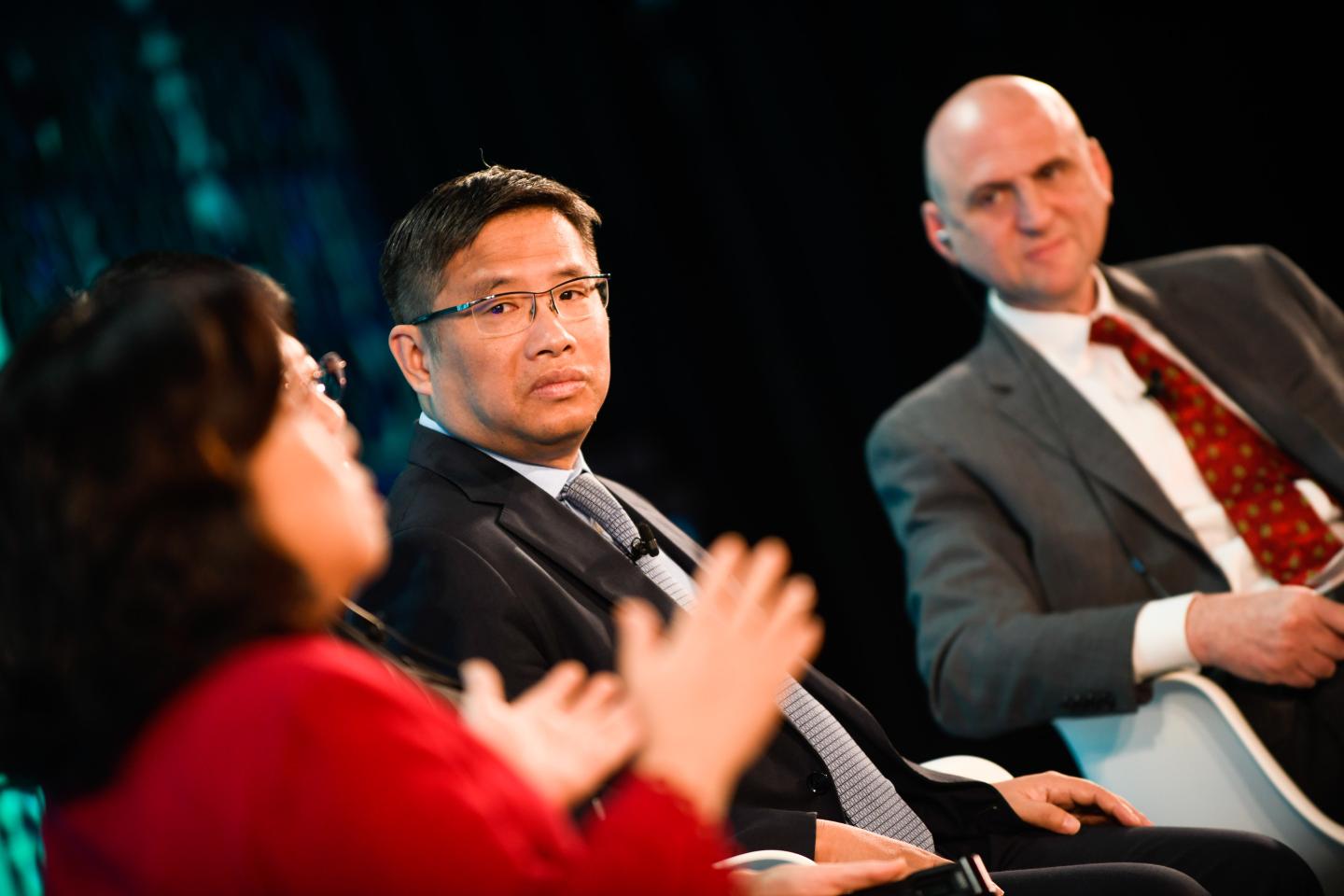 008 Fortune Global Tech Forum 2019 Thursday, November 7th 2019 Guangzhou, China. 10:45-11:10 In Focus: Healthcare and Biotech BIOTECH: IN SEQUENCE Genomic sequencing technology has become indispensable for basic biological research, medical diagnosis, biotechnology and forensic biology. Leaders and investors in sequencing technology share the latest developments and breakthroughs in the space, and discuss the implications for humanity--and business. Li Hong, General Manager, Guangzhou Baiyunshan Pharmaceutical Holdings Li Qing, Vice President and General Manager, Greater China, Illumina Liu Juyan, Chief Engineer and Vice General Manager, Guangzhou Pharmaceutical Holdings Simone Song, Founding Partner, ORI Capital Moderator: Clifton Leaf, Editor-in-Chief, FORTUNE Photographed by Shawn Koh/Fortune