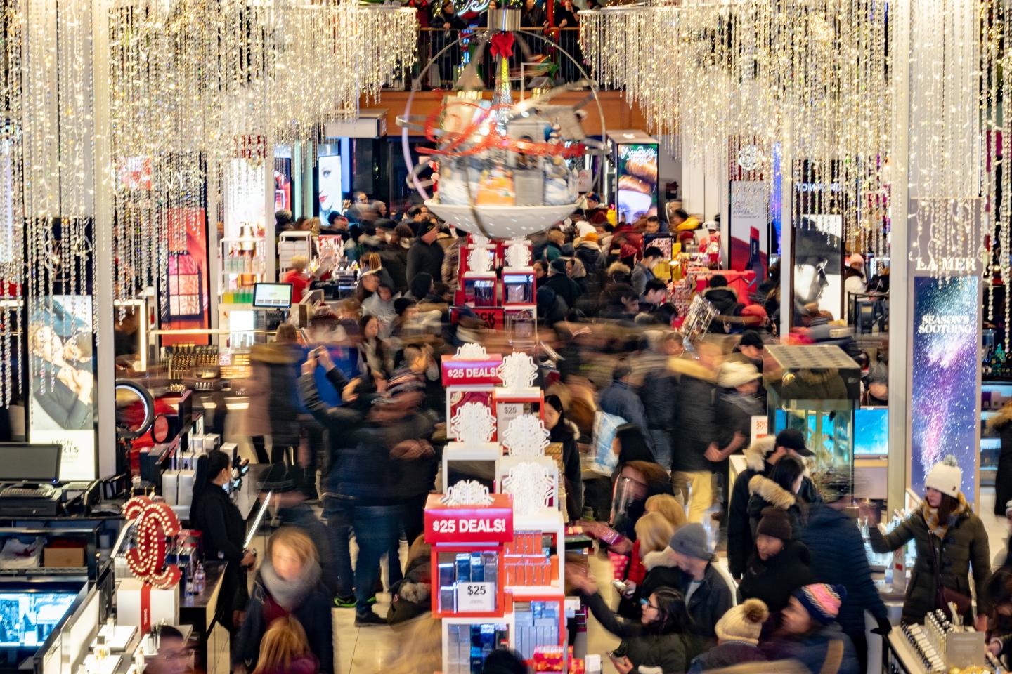 Consumers Are Bullish. CEOs Remain Bearish. Could That Tension Sink the Economy?
