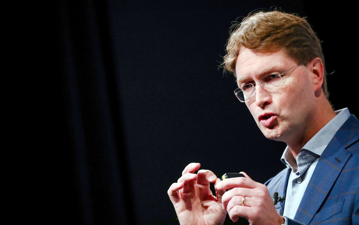 09 October 2019, Baden-Wuerttemberg, Nürtingen: Ola Källenius, Chairman of the Board of Management of Daimler AG, will give a lecture at the industry summit of the Institute of Automotive Economics (IfA). Photo: Christoph Schmidt/dpa (Photo by Christoph Schmidt/picture alliance via Getty Images)
