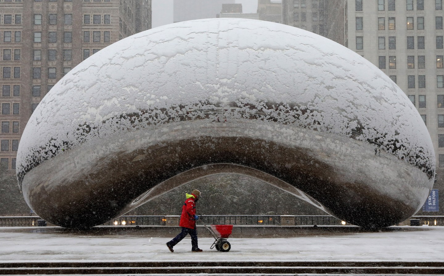 Chicago weathers winter advisory