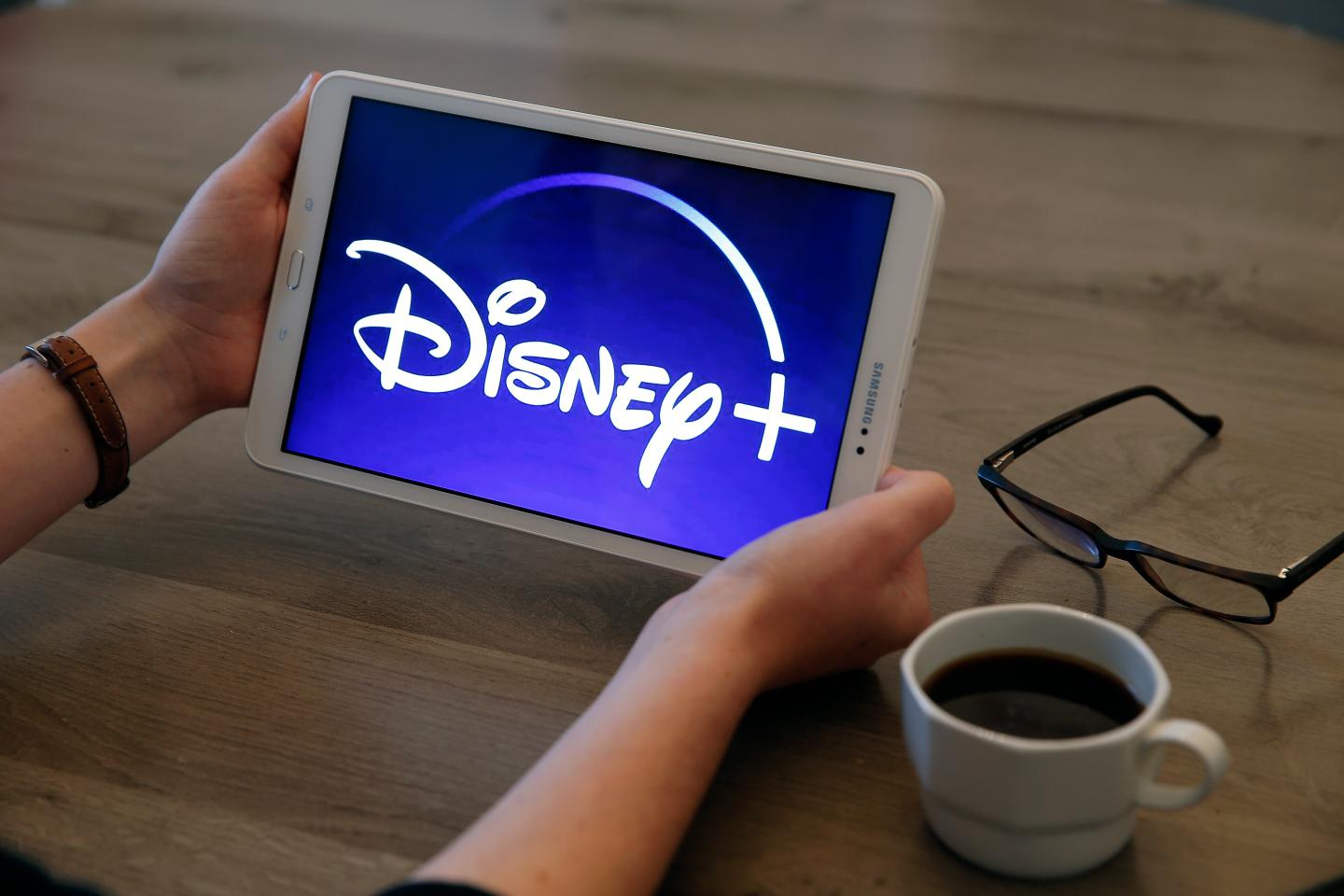 how-to-get-free-disney-plus-with-verizon