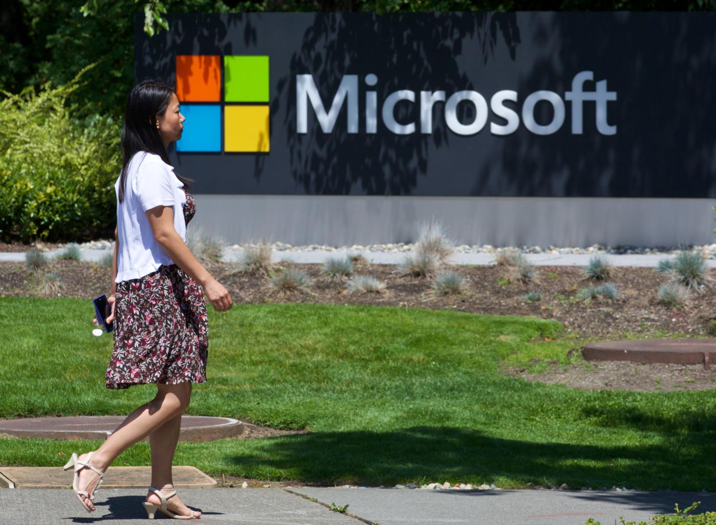 Microsoft Reveals Its Gender Diversity Gap Between Workers and Management