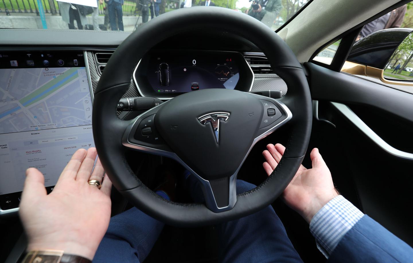 Tesla self-driving