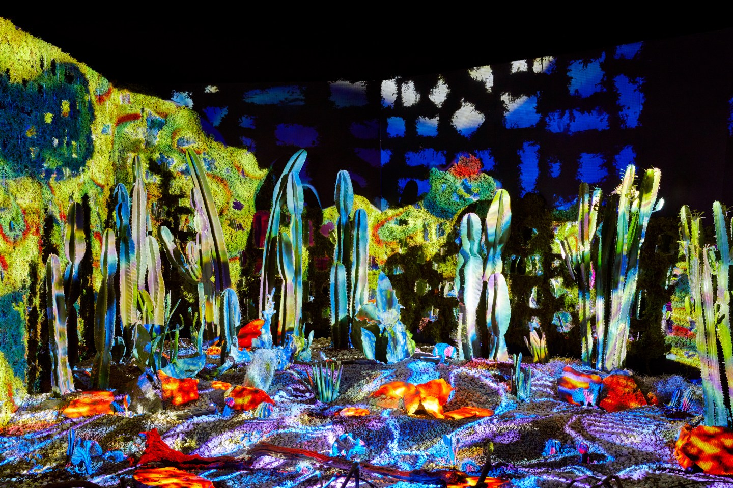 Arcadia Earth is an augmented reality experience designed to provide an immersive new take on journeying through planet Earth.