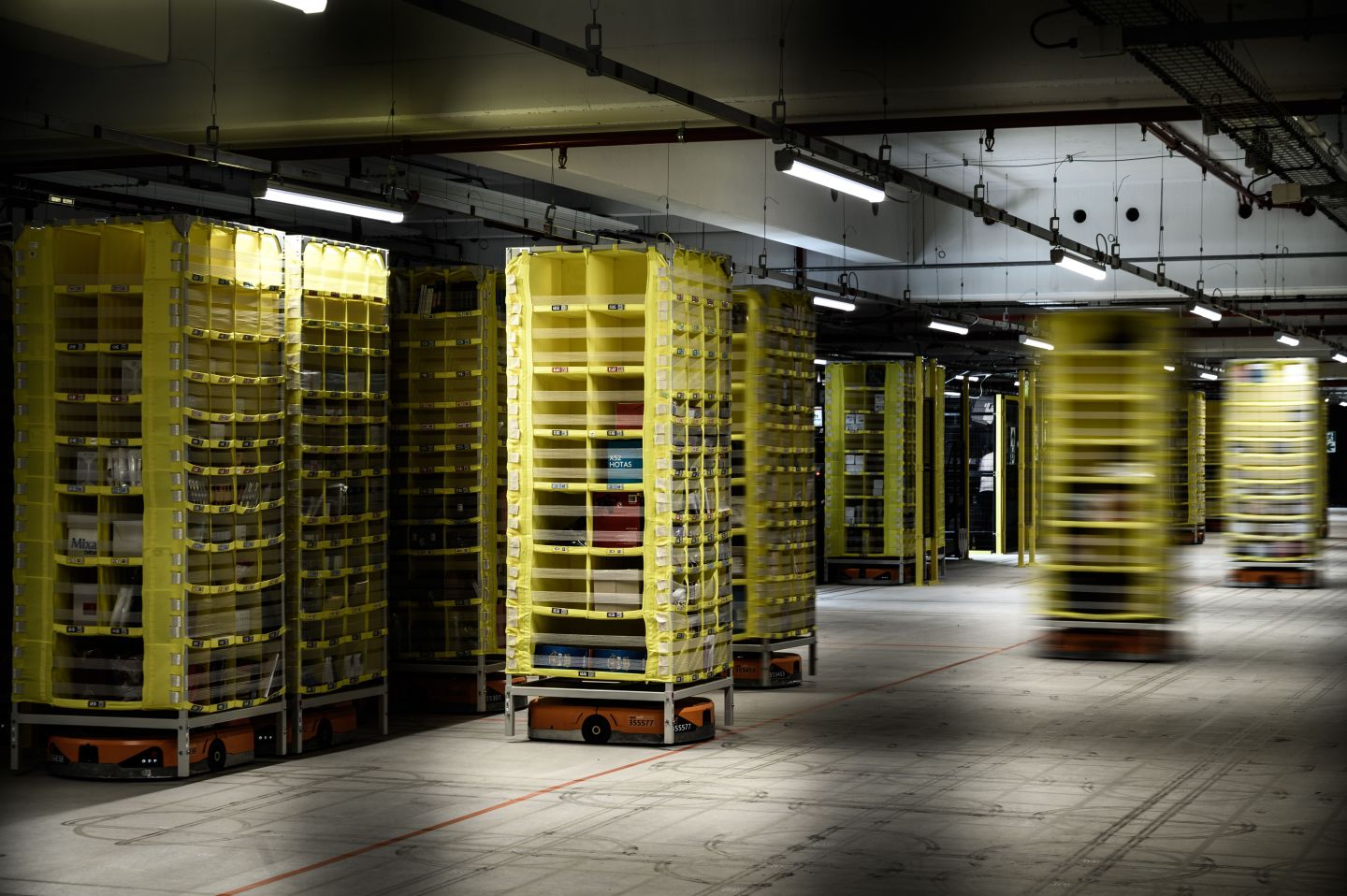 FRANCE-US-ECONOMY-TECHNOLOGY-AMAZON