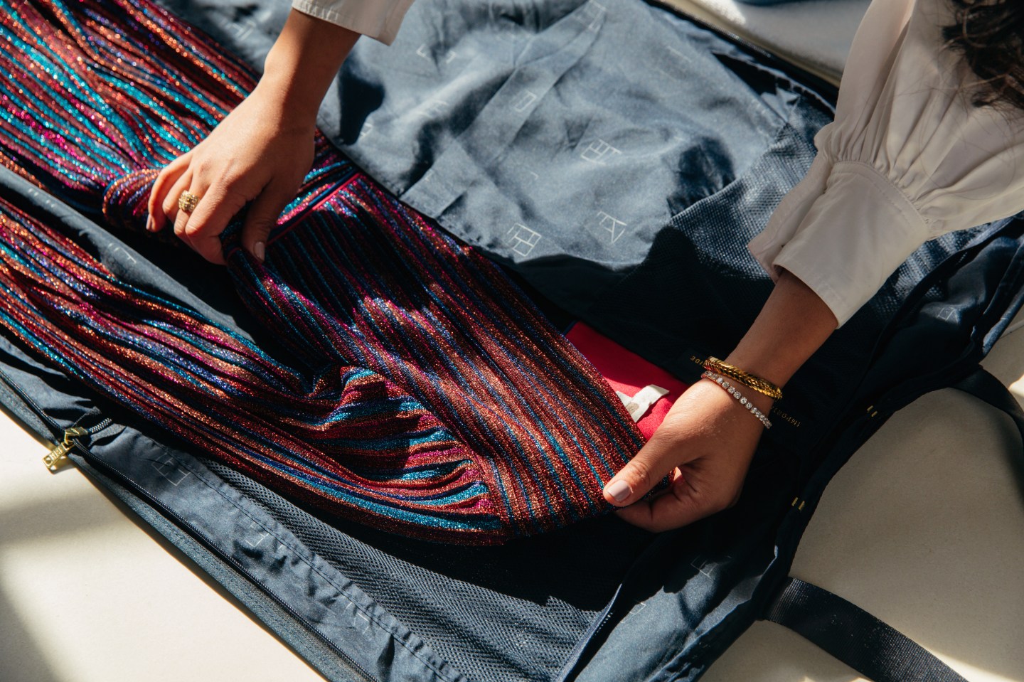 Rent the Runway says it has a plan to lighten your carry-on load.