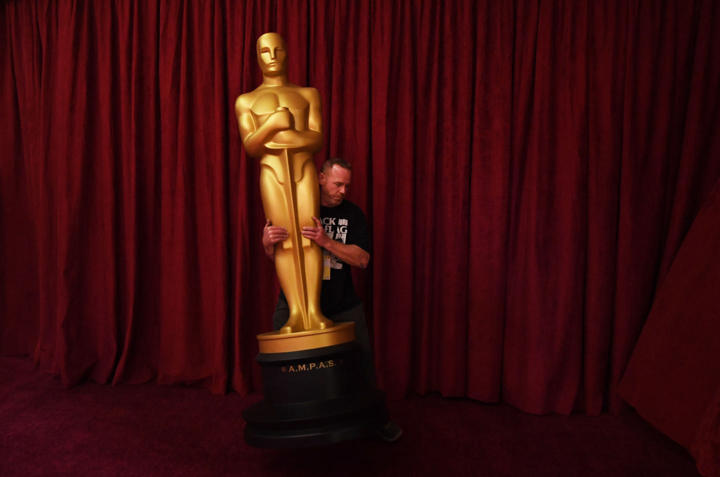 Oscars to Go Host-less for Second Straight Year on ABC