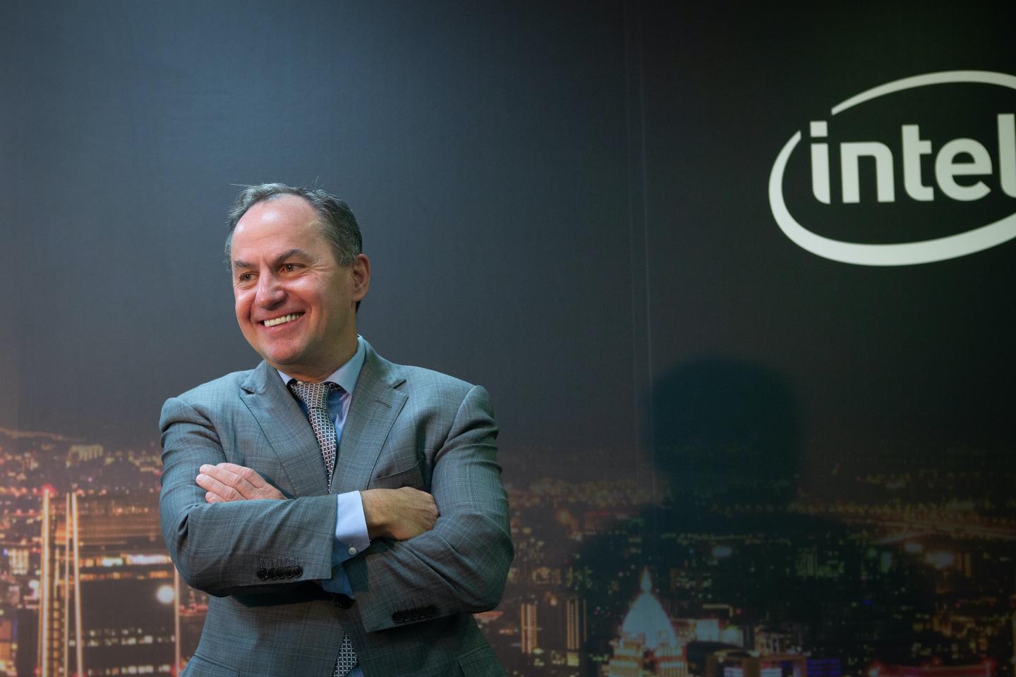 Intel Will Have Significantly More Output Of 14-NM Chips In The Second Half Of The Fiscal Year