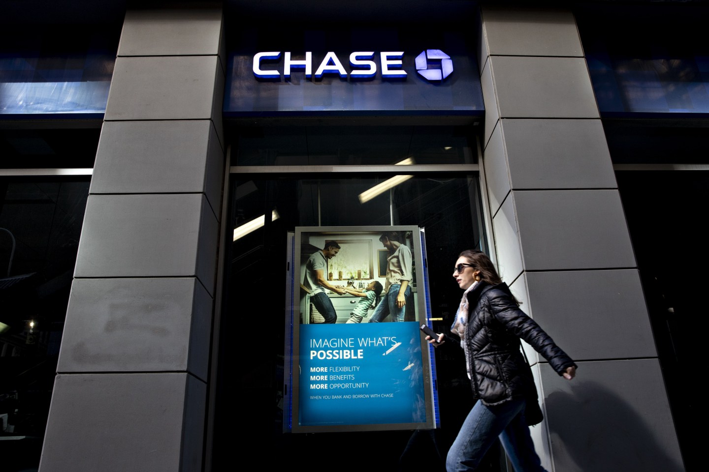 A JPMorgan Chase Bank Branch