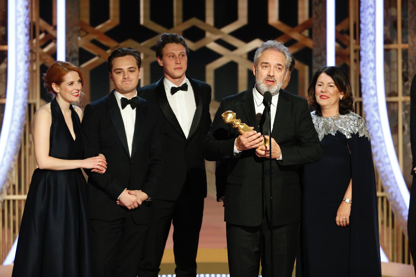 Golden Globes 1917 Win