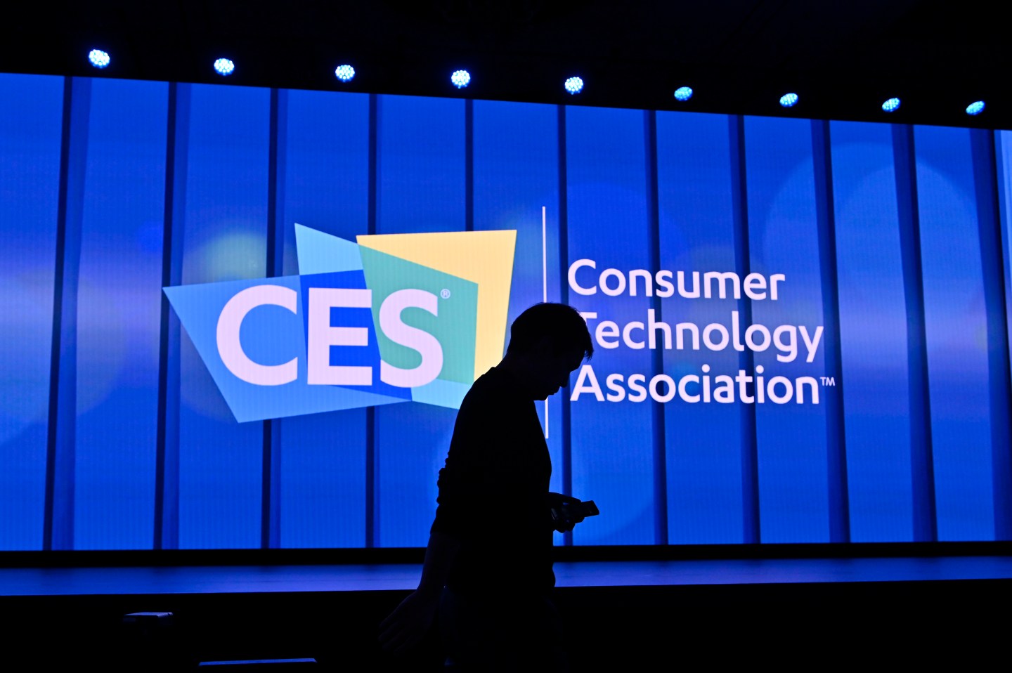 LAS VEGAS, NEVADA - JANUARY 06: An attendee walks by the stage prior to a Samsung press event for CES 2020 at the Mandalay Bay Convention Center on January 6, 2020 in Las Vegas, Nevada. CES, the world's largest annual consumer technology trade show, runs January 7-10 and features about 4,500 exhibitors showing off their latest products and services to more than 170,000 attendees. (Photo by David Becker/Getty Images)