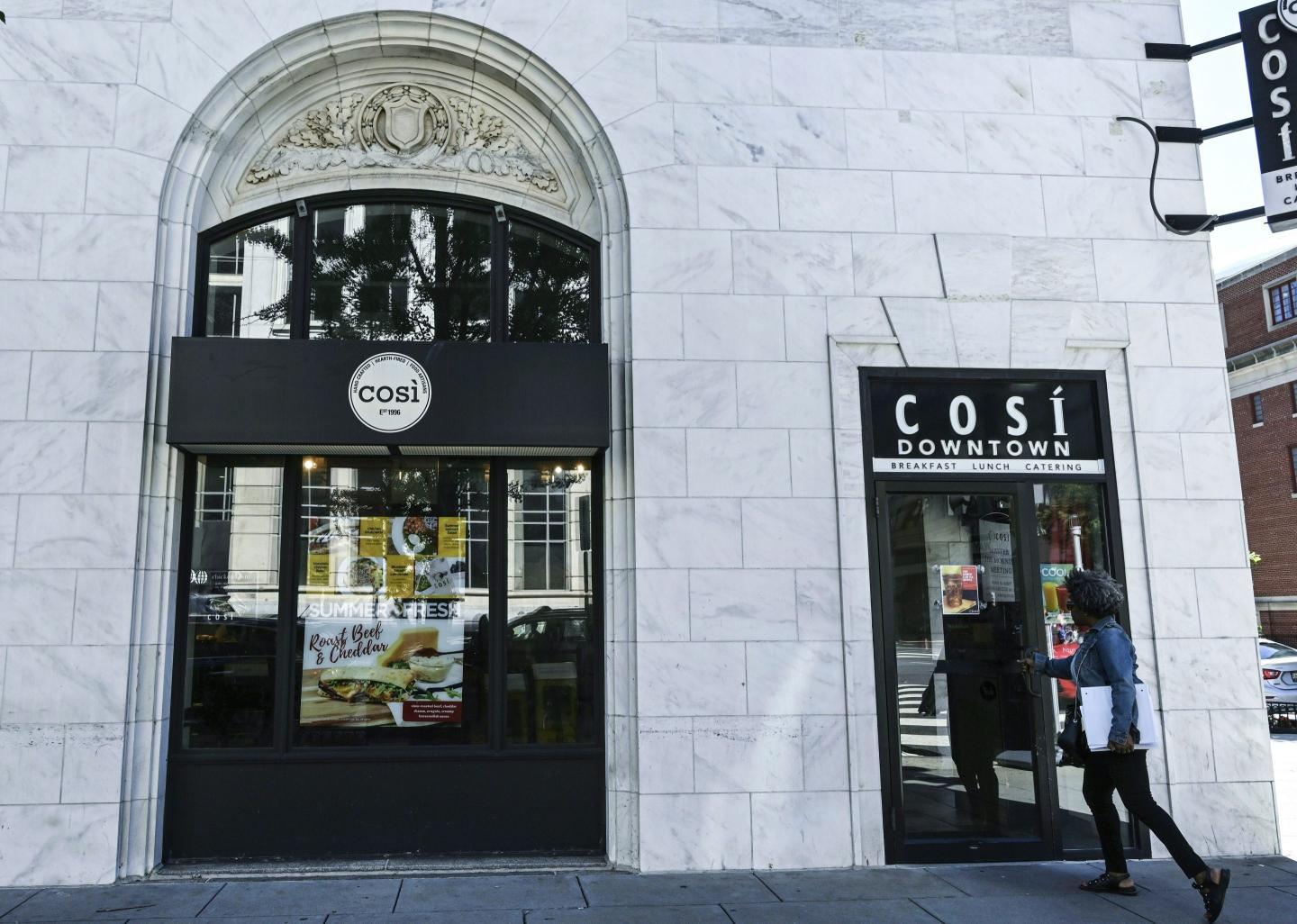 More consumers ordering food to go, challenging fast casual brands like Cosi